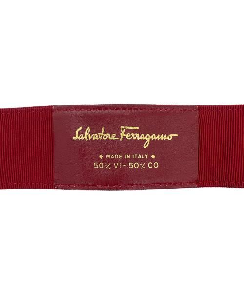 Ferragamo（フェラガモ）Ferragamo (フェラガモ) ベルト レッド×金具ゴールドの古着・服飾アイテム