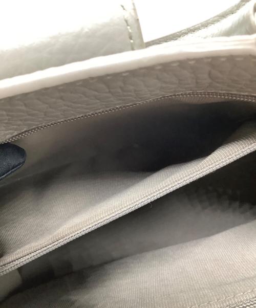 FURLA（フルラ）FURLA (フルラ) ハンドバッグ アイボリーの古着・服飾アイテム