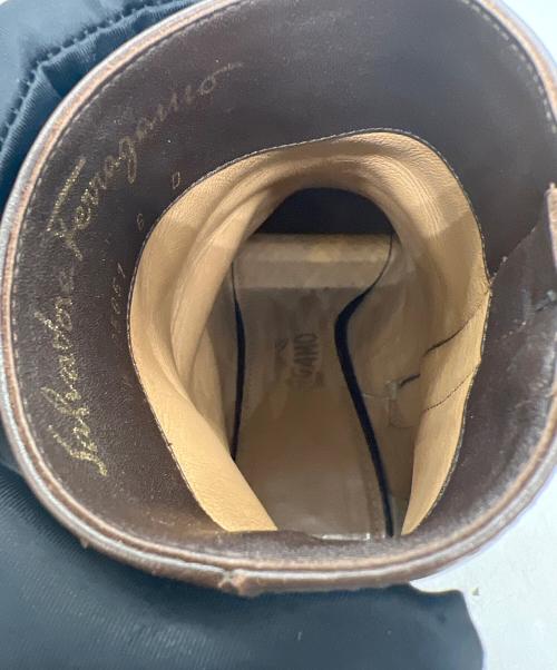 Salvatore Ferragamo（サルヴァトーレ フェラガモ）Salvatore Ferragamo (サルヴァトーレ フェラガモ) ショートブーツ ブラウン サイズ:24の古着・服飾アイテム