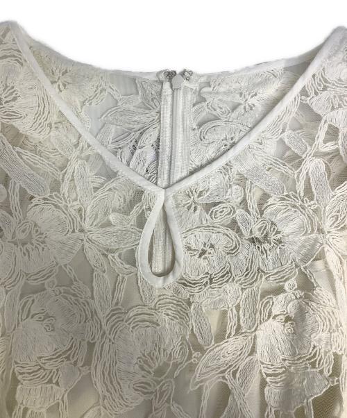 JILL STUART（ジルスチュアート）JILL STUART (ジルスチュアート) 半袖レースワンピース ホワイト サイズ:4 未使用品の古着・服飾アイテム