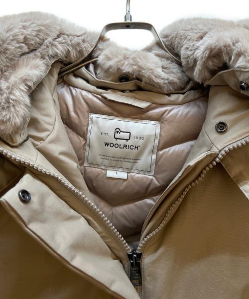 WOOLRICH（ウールリッチ）WOOLRICH (ウールリッチ) ダウンコート ベージュ サイズ:SIZE Lの古着・服飾アイテム