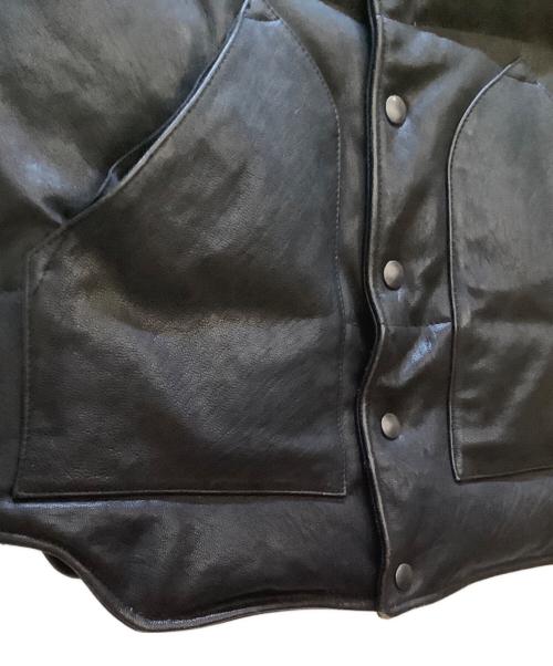 Y'2LEATHER（ワイツーレザー）Y'2LEATHER (ワイツーレザー) ダウンベスト ブラック サイズ:Mの古着・服飾アイテム