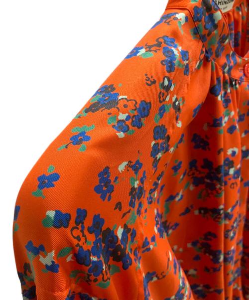 THE SHINZONE（ザ シンゾーン）THE SHINZONE (ザ シンゾーン) ALYSSUM PRINTED DRESS 長袖ワンピース レッド サイズ:SIZE 34の古着・服飾アイテム