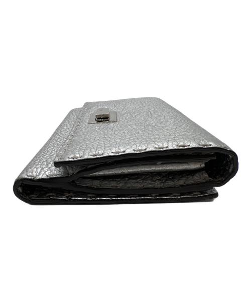 FENDI（フェンディ）FENDI (フェンディ) 長財布 シルバーの古着・服飾アイテム