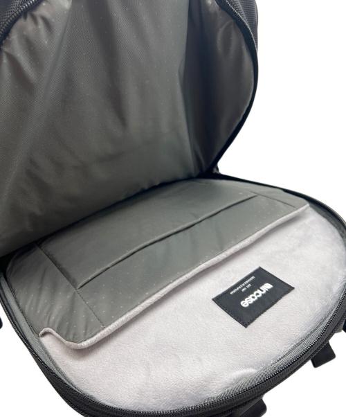 Incase（インケース）Incase (インケース) Tracks Backpack 18L ブラックの古着・服飾アイテム
