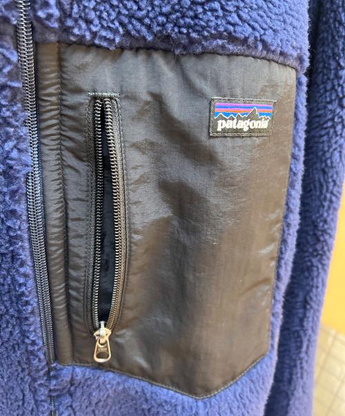 Patagonia（パタゴニア）Patagonia (パタゴニア) フリースジャケット ネイビー サイズ:Lの古着・服飾アイテム