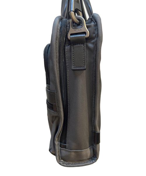 TUMI（トゥミ）TUMI (トゥミ) ブリーフケース ブラックの古着・服飾アイテム