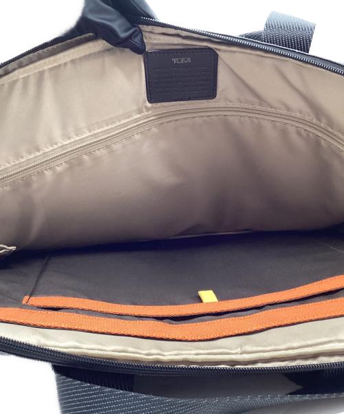 TUMI（トゥミ）TUMI (トゥミ) ブリーフケース グレー×ブラックの古着・服飾アイテム