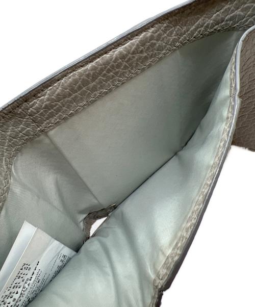 Maison Margiela（メゾンマルジェラ）Maison Margiela (メゾンマルジェラ) 3つ折り財布 グレーの古着・服飾アイテム