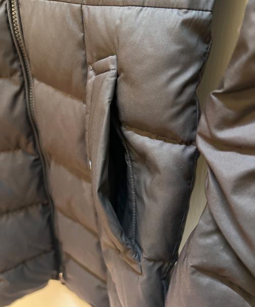 BLUE LABEL CRESTBRIDGE（ブルーレーベルクレストブリッジ）BLUE LABEL CRESTBRIDGE (ブルーレーベルクレストブリッジ) ダウンコート ブラック サイズ:36の古着・服飾アイテム