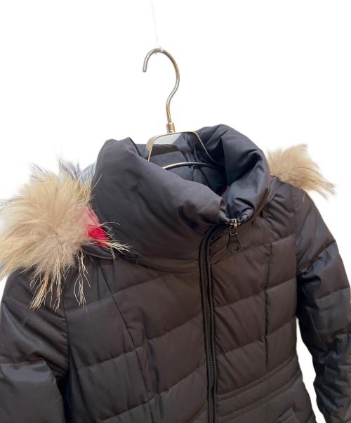 BLUE LABEL CRESTBRIDGE（ブルーレーベルクレストブリッジ）BLUE LABEL CRESTBRIDGE (ブルーレーベルクレストブリッジ) ダウンコート ブラック サイズ:36の古着・服飾アイテム