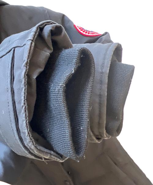 CANADA GOOSE（カナダグース）CANADA GOOSE (カナダグース) 中綿ジャケット ブラック サイズ:Sの古着・服飾アイテム