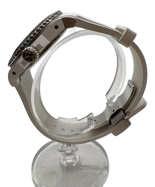 GUCCI（グッチ）GUCCI (グッチ) 腕時計/DIVE ホワイトの古着・服飾アイテム