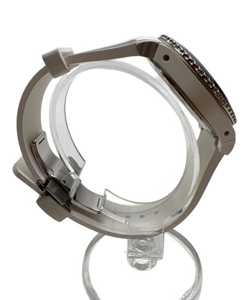 GUCCI（グッチ）GUCCI (グッチ) 腕時計/DIVE ホワイトの古着・服飾アイテム