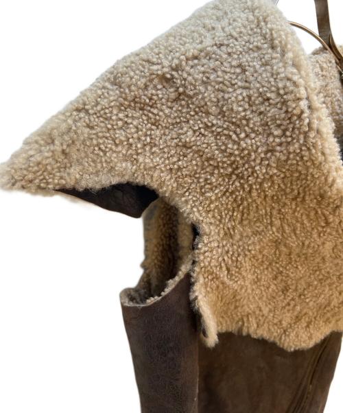 Karl Donoghue（カールドノヒュー）Karl Donoghue (カールドノヒュー) ムートンファーベスト ブラウン サイズ:Sの古着・服飾アイテム