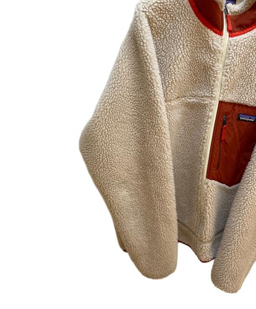 Patagonia（パタゴニア）Patagonia (パタゴニア) フリースジャケット ベージュ サイズ:Ｌの古着・服飾アイテム