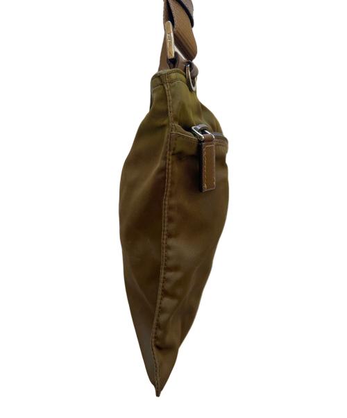 PRADA（プラダ）PRADA (プラダ) ショルダーバッグ オリーブの古着・服飾アイテム