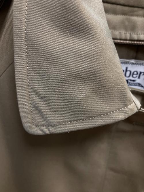 Burberry's（バーバリー）Burberry's (バーバリー) チェスターコート ベージュ サイズ:SIZE Mの古着・服飾アイテム