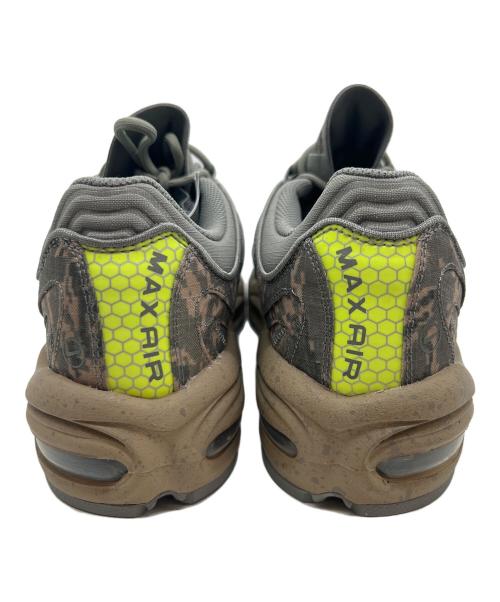 NIKE（ナイキ）NIKE (ナイキ) NIKE AIR MAX TAILWIND 4 DIGI CAMO グリーン サイズ:28の古着・服飾アイテム