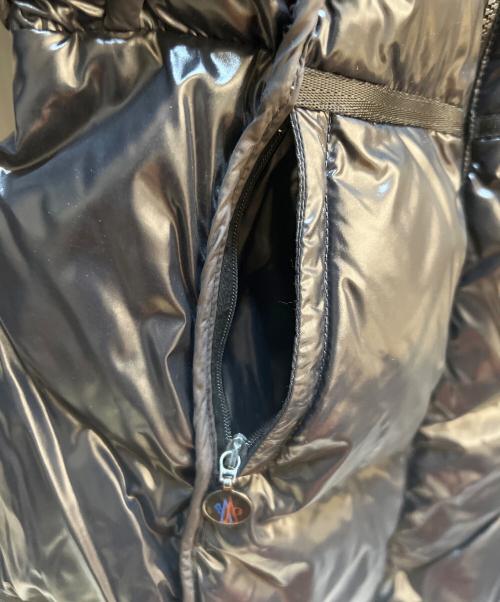 MONCLER（モンクレール）MONCLER (モンクレール) ダウンジャケット ブラックの古着・服飾アイテム