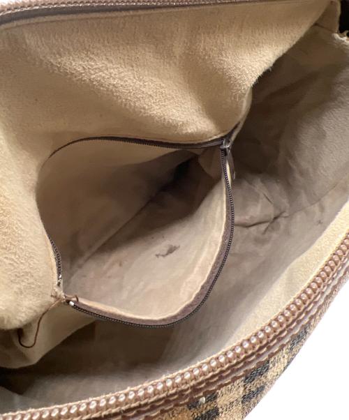 Burberry's（バーバリー）Burberry's (バーバリーズ) ハンドバッグ アイボリーの古着・服飾アイテム