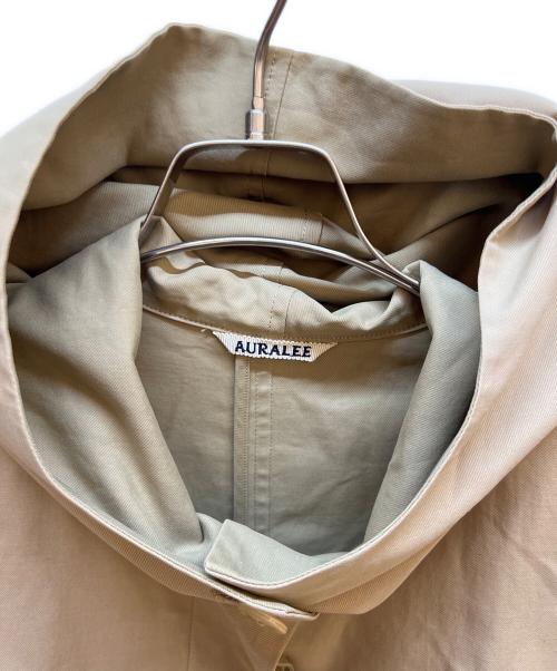 AURALEE（オーラリー）AURALEE (オーラリー) フーデッドコート ベージュの古着・服飾アイテム