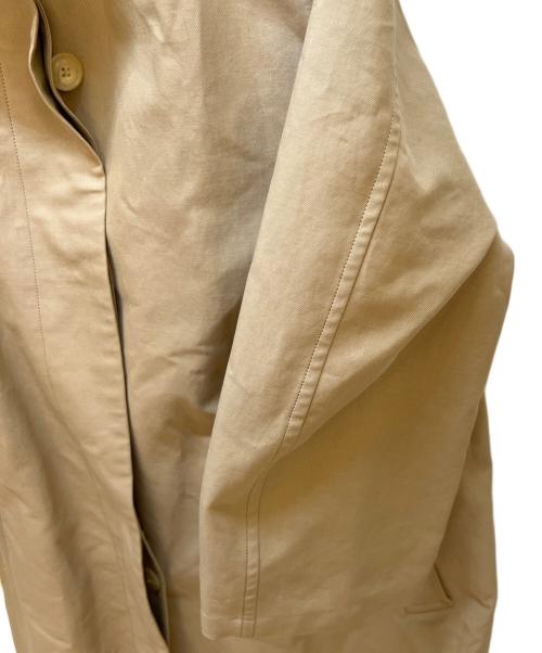 AURALEE（オーラリー）AURALEE (オーラリー) フーデッドコート ベージュの古着・服飾アイテム