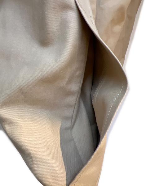 AURALEE（オーラリー）AURALEE (オーラリー) フーデッドコート ベージュの古着・服飾アイテム