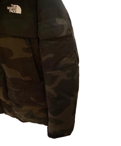 THE NORTH FACE（ザ ノース フェイス）THE NORTH FACE (ザ ノース フェイス) ダウンジャケット カーキ×ブラック サイズ:XLの古着・服飾アイテム