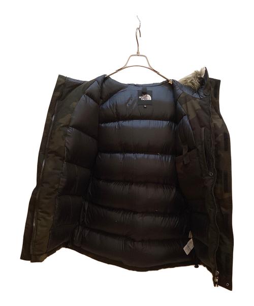 THE NORTH FACE（ザ ノース フェイス）THE NORTH FACE (ザ ノース フェイス) ダウンジャケット カーキ×ブラック サイズ:XLの古着・服飾アイテム