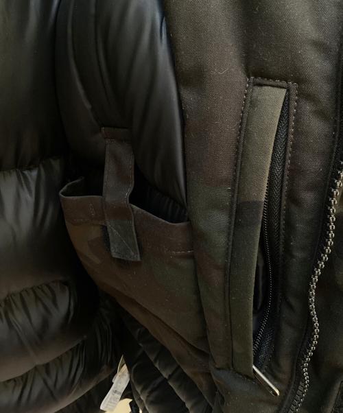 THE NORTH FACE（ザ ノース フェイス）THE NORTH FACE (ザ ノース フェイス) ダウンジャケット カーキ×ブラック サイズ:XLの古着・服飾アイテム