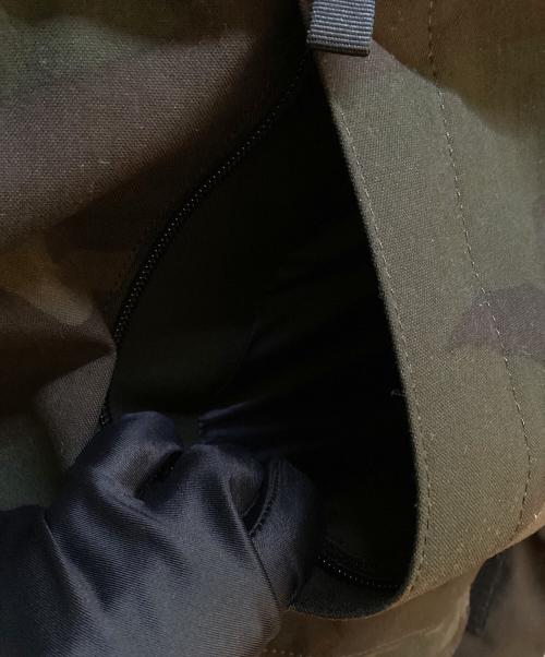 THE NORTH FACE（ザ ノース フェイス）THE NORTH FACE (ザ ノース フェイス) ダウンジャケット カーキ×ブラック サイズ:XLの古着・服飾アイテム