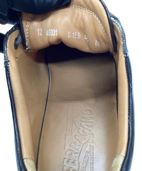 Salvatore Ferragamo（サルヴァトーレ フェラガモ）Salvatore Ferragamo (サルヴァトーレ フェラガモ) ローカットスニーカー ホワイト×ブラック サイズ:5 1/2の古着・服飾アイテム