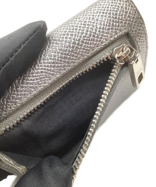 DOLCE & GABBANA（ドルチェ＆ガッバーナ）DOLCE & GABBANA (ドルチェ＆ガッバーナ) コンパクトウォレット シルバーの古着・服飾アイテム