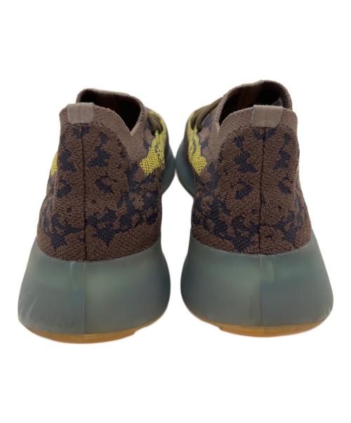 adidas（アディダス）adidas (アディダス) スニーカー ブラウン サイズ:27.5の古着・服飾アイテム