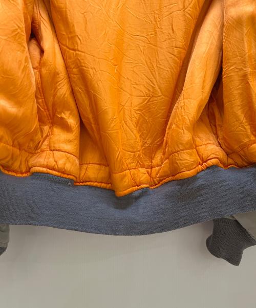 AVIREX（アヴィレックス）AVIREX (アヴィレックス) MA-1ジャケット カーキ×オレンジ サイズ:Lの古着・服飾アイテム