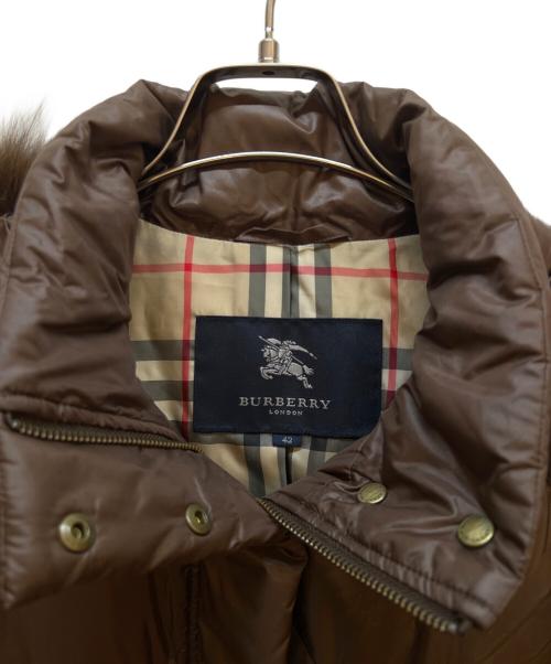 BURBERRY（バーバリー）BURBERRY (バーバリー) ダウンコート ブラウン サイズ:42の古着・服飾アイテム