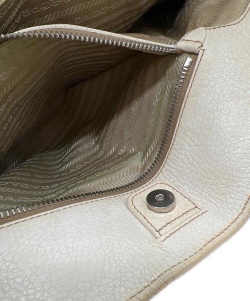 PRADA（プラダ）PRADA (プラダ) ハンドバッグ ホワイトの古着・服飾アイテム