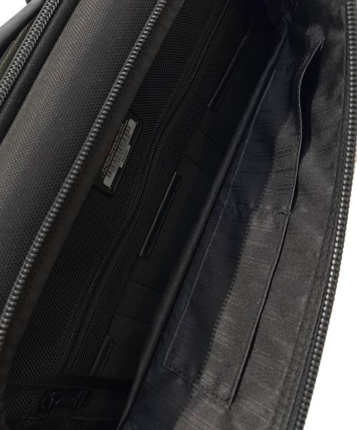 TUMI（トゥミ）TUMI (トゥミ) キャリーバッグ ブラックの古着・服飾アイテム