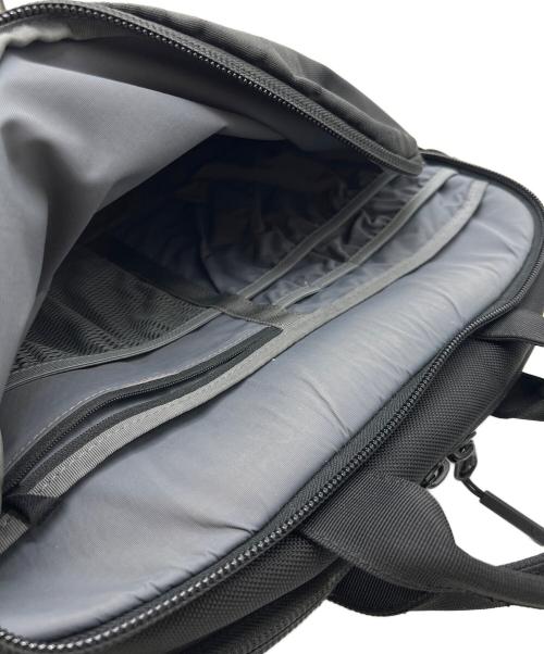 AER（エアー）AER (エアー) ショルダーバッグ ブラックの古着・服飾アイテム