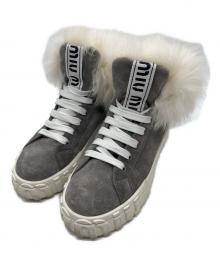 MIU MIU（ミュウミュウ）の古着「ファー付スニ-カー」｜グレー