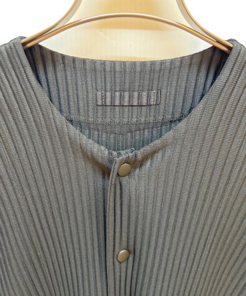 HOMME PLISSE ISSEY MIYAKE（オム プリッセ イッセイ ミヤケ）HOMME PLISSE ISSEY MIYAKE (オム プリッセ イッセイ ミヤケ) 薄手カーディガン ブラック サイズ:2の古着・服飾アイテム