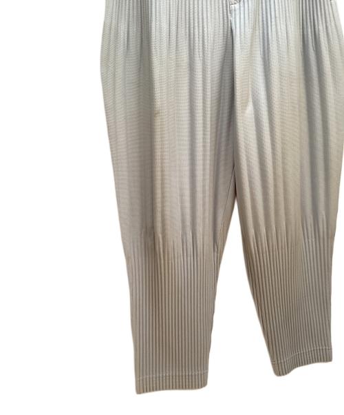 HOMME PLISSE ISSEY MIYAKE（オム プリッセ イッセイ ミヤケ）HOMME PLISSE ISSEY MIYAKE (オム プリッセ イッセイ ミヤケ) イージーパンツ ライトグレー サイズ:2の古着・服飾アイテム