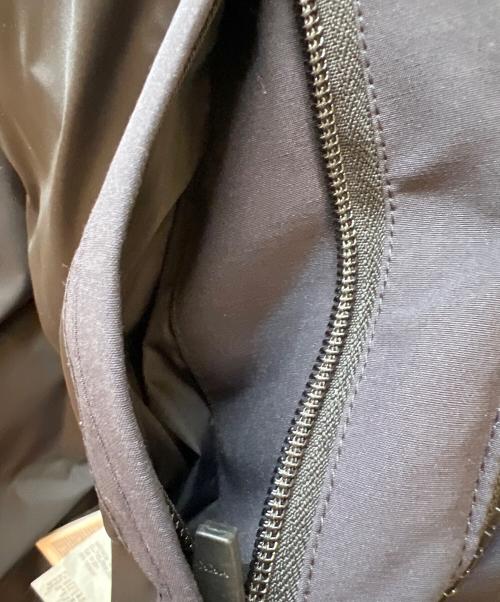 CANADA GOOSE（カナダグース）CANADA GOOSE (カナダグース) ダウンジャケット ネイビー サイズ:Ｓの古着・服飾アイテム