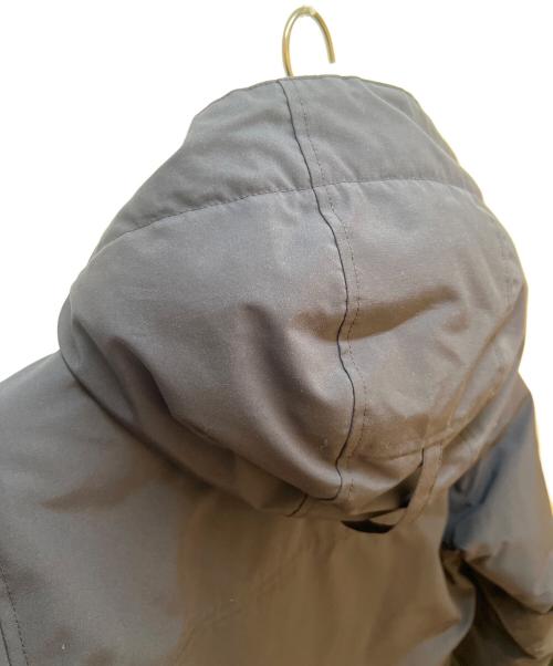 CANADA GOOSE（カナダグース）CANADA GOOSE (カナダグース) ダウンジャケット ネイビー サイズ:Ｓの古着・服飾アイテム