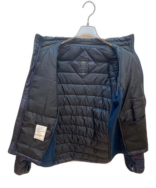 CANADA GOOSE（カナダグース）CANADA GOOSE (カナダグース) ライトダウンジャケット ネイビー サイズ:Mの古着・服飾アイテム