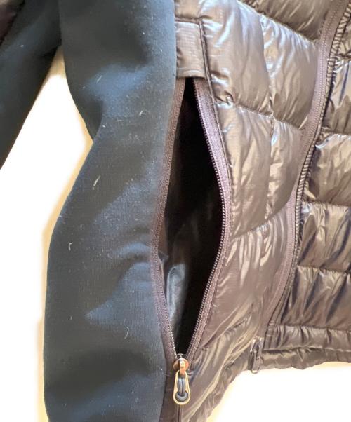 CANADA GOOSE（カナダグース）CANADA GOOSE (カナダグース) ライトダウンジャケット ネイビー サイズ:Mの古着・服飾アイテム