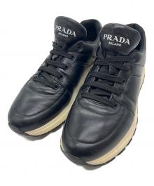 PRADA（プラダ）の古着「ローカットスニーカー」｜ブラック