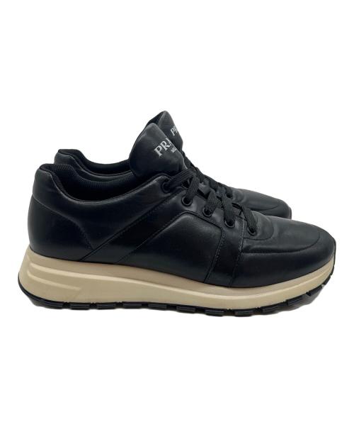 PRADA（プラダ）PRADA (プラダ) ローカットスニーカー ブラック サイズ:8の古着・服飾アイテム