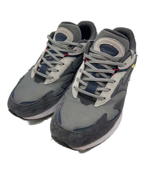 MIZUNO（ミズノ）MIZUNO (ミズノ) Graphpaper (グラフペーパー) Graphpaper × Mizuno Wave Rider β 